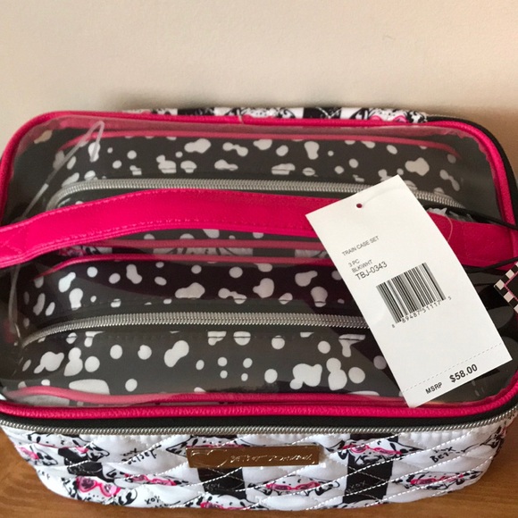 BETSEY JOHNSON 3 PIECE TRAVEL CASE RETAIL 58 NWT - Picture 3 of 7